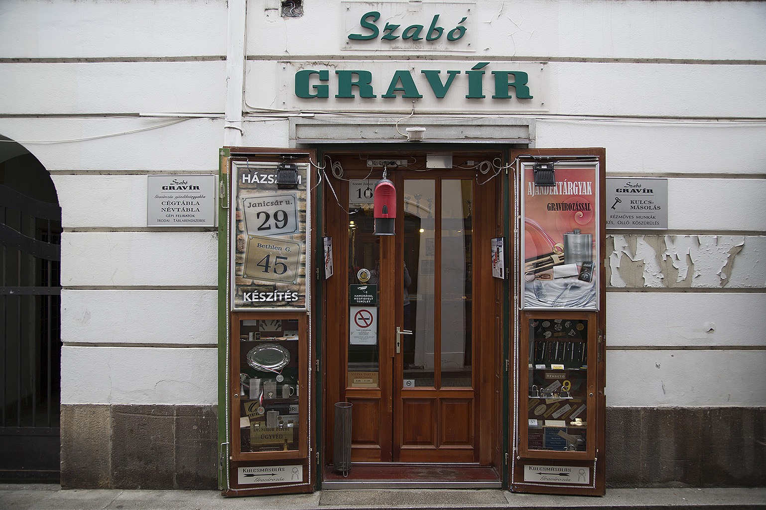 Szabó Gravír